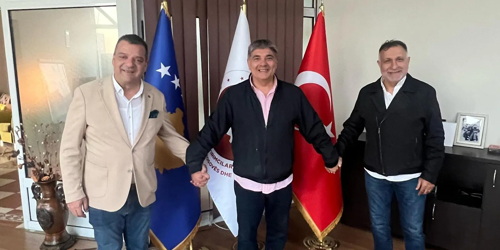 MOLAS Entegre A.Ş. Yönetim Kurulu Başkanı Mehmet Mol Kosova’yı Ziyaret Etti